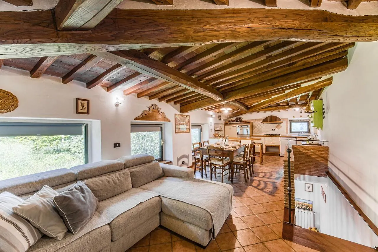 Villa Casa Ortomaggiore With Pool & Sauna Camaiore